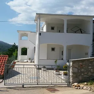 foglaljon itt